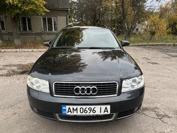 Авто Audi A4 2002 № 8073799