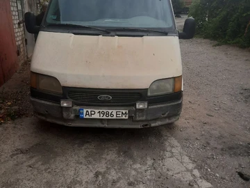 Авто Ford Fiesta 1999 № 8074000