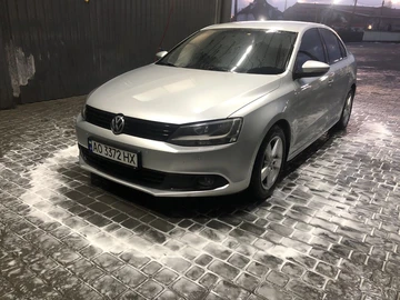 Авто Volkswagen Jetta 2011 № 8074051
