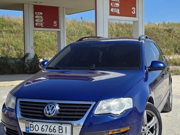 Авто Volkswagen Passat Variant 2008 № 8074128