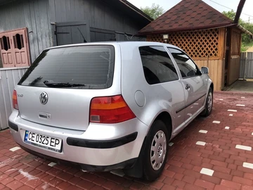 Авто Volkswagen Golf 2001 № 8074173