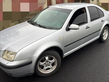 Авто Volkswagen Bora 2004 № 8074191