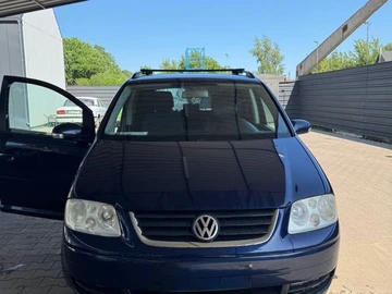 Авто Volkswagen Touran 2004 № 8074324