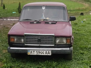 Авто ВАЗ 2107 1984 № 8074388
