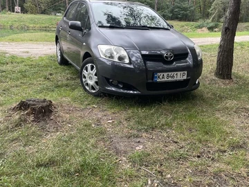 Авто Toyota Auris 2008 № 8074566