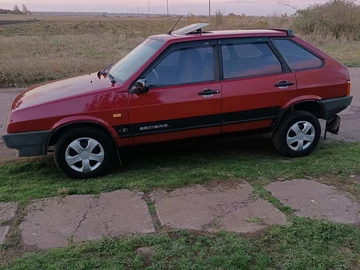 Авто ВАЗ 2109 1992 № 8074636