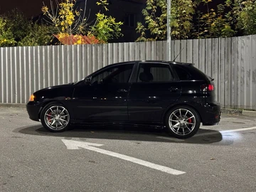 Авто SEAT Ibiza 2008 № 8074665