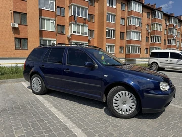 Авто Volkswagen Golf 2000 № 8074676