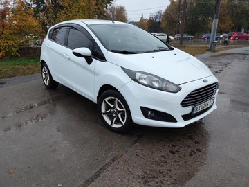 Авто Ford Fiesta 2013 № 8074701