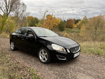 Авто Volvo S60 2012 № 8074750