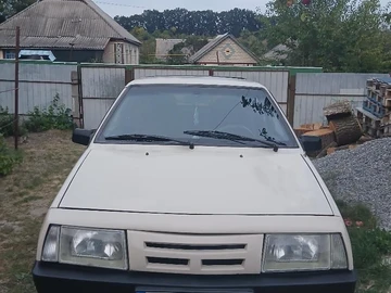 Авто ВАЗ 2109 1988 № 8074790