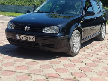 Авто Volkswagen Golf 2002 № 8074899