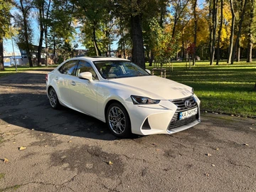 Авто Lexus Is Серія 2018 № 8074917