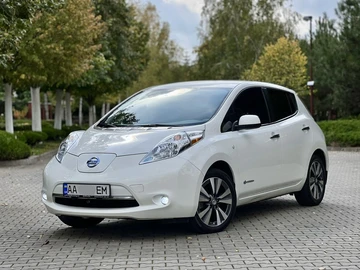 Авто Nissan Leaf 2015 № 8075021