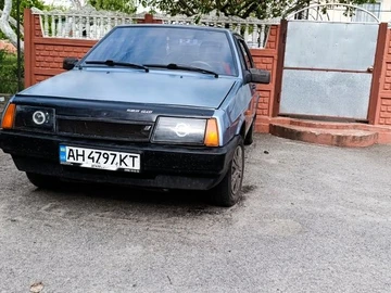 Авто ВАЗ 2109 1991 № 8075059