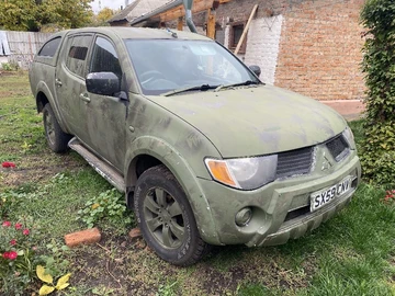 Авто Mitsubishi L 200 2009 № 8075063