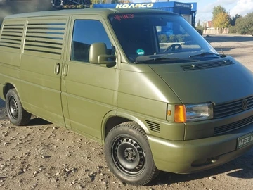 Авто Volkswagen Transporter 2001 № 8075154