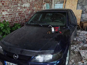 Авто Opel Vectra 1998 № 8075191