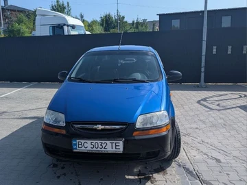 Авто Chevrolet Aveo 2004 № 8075311