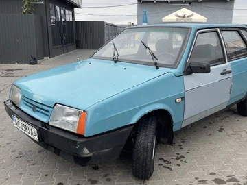 Авто ВАЗ 2109 1992 № 8075460