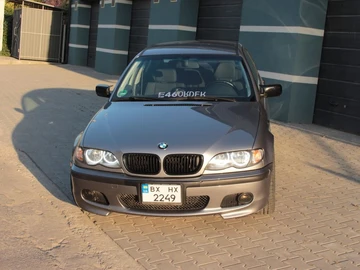 Авто BMW 3 Серия 2003 № 8075551