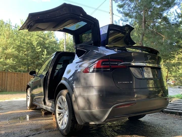 Авто Tesla Model X 2017 № 8075727