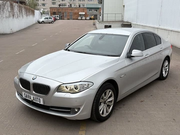 Авто BMW 5 Серия 2012 № 8075993