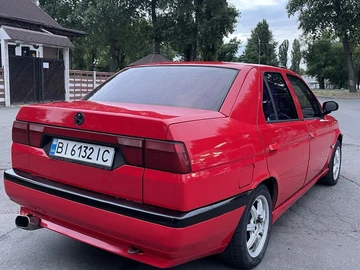 Авто Alfa Romeo 155 1992 № 8075997