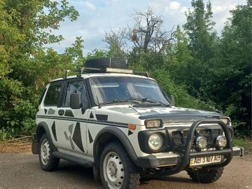 Авто ВАЗ 21213 1997 № 8076008