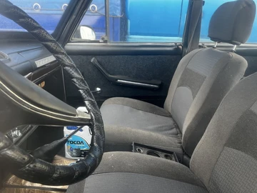 Авто ВАЗ 2107 1984 № 8076018