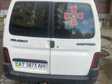 Авто Peugeot Partner 2002 № 8076054