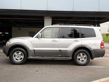 Авто Mitsubishi Space Wagon 2003 № 8076067