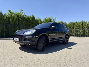 Авто Porsche Cayenne 2009 № 8076081