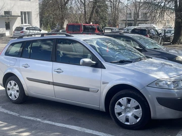 Авто Renault 11 2007 № 8076089