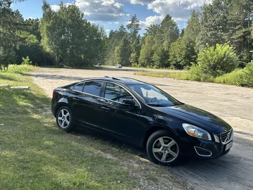 Авто Volvo S60 2012 № 8076119