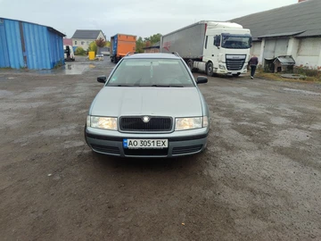 Авто Skoda Octavia 2002 № 8076158