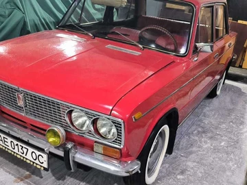 Авто ВАЗ 2103 1976 № 8076176
