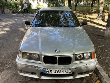 Авто BMW 3 Серия 1995 № 8076181