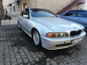 Авто BMW 5 Серия 2001 № 8076184
