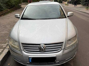 Авто Volkswagen Phaeton 2003 № 8076203