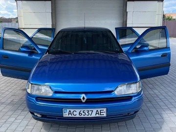 Авто Renault Safrane 1996 № 8076403