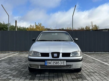 Авто SEAT Ibiza 2000 № 8076626