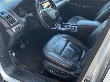 Авто Ford Explorer 2017 № 8076696