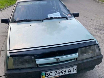 Авто ВАЗ 2109 1993 № 8076704