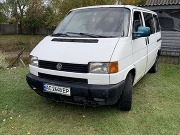 Авто Volkswagen Transporter 1995 № 8076761