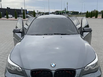 Авто BMW 5 Серия 2006 № 8076921