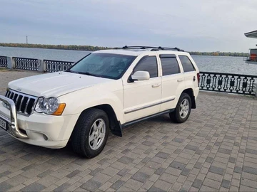 Авто Jeep Grand Cherokee 2008 № 8077095