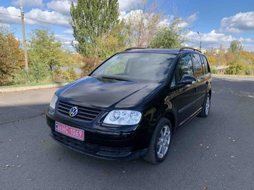 Авто Volkswagen Touran 2004 № 8077182