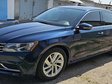 Авто Volkswagen Passat Sedan 2017 № 8077251