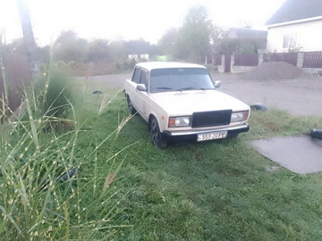 Авто ВАЗ 2107 1995 № 8077259